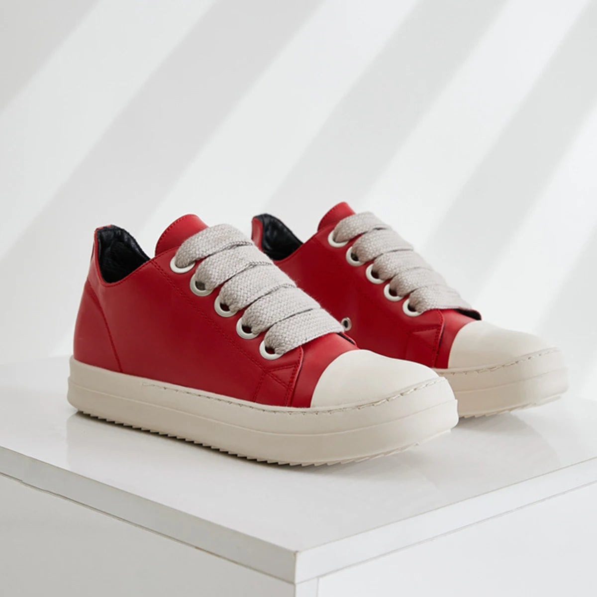 Mens Casual Shoes Low Cut Flat Bottom Sneakers