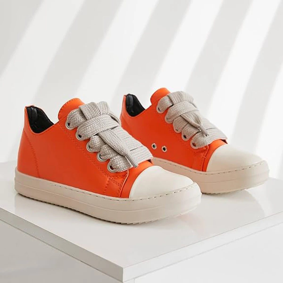 Mens Casual Shoes Low Cut Flat Bottom Sneakers