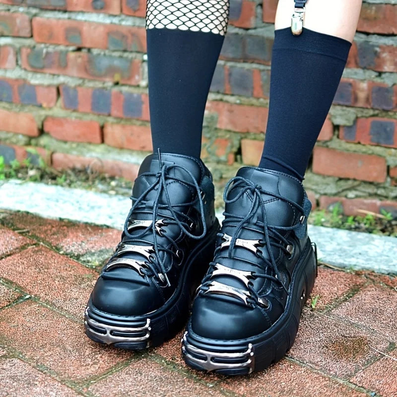 Platform Womens Sneakers With Metal Decoration Thick Sole Punk Gothic